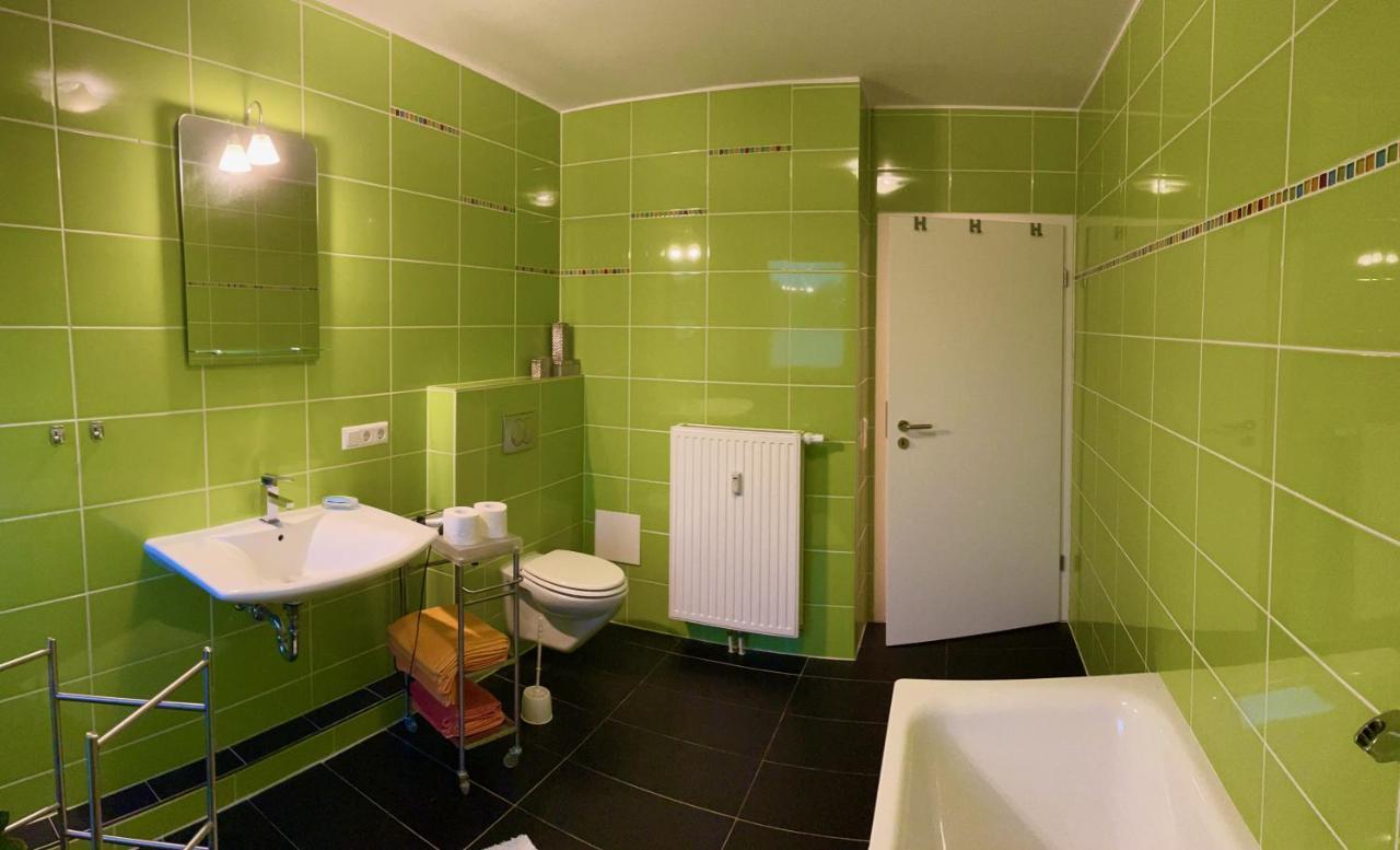 Ferienwohnung Balkonblick Am Hirschberg ザンクト・ヴェンデル エクステリア 写真